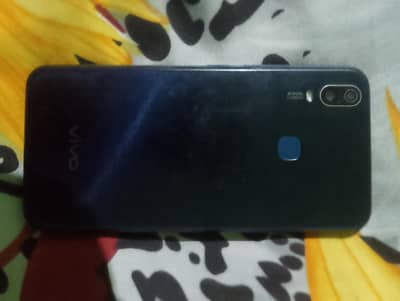 Vivo Y11