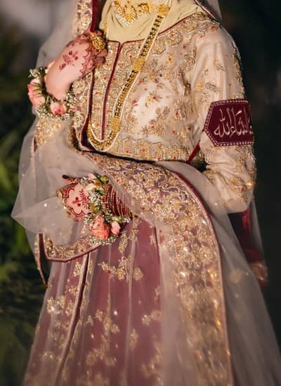 Elegant Bridal Dress – Like New
