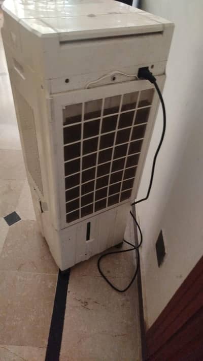 Air Cooler 9/10 condition used only couple of months