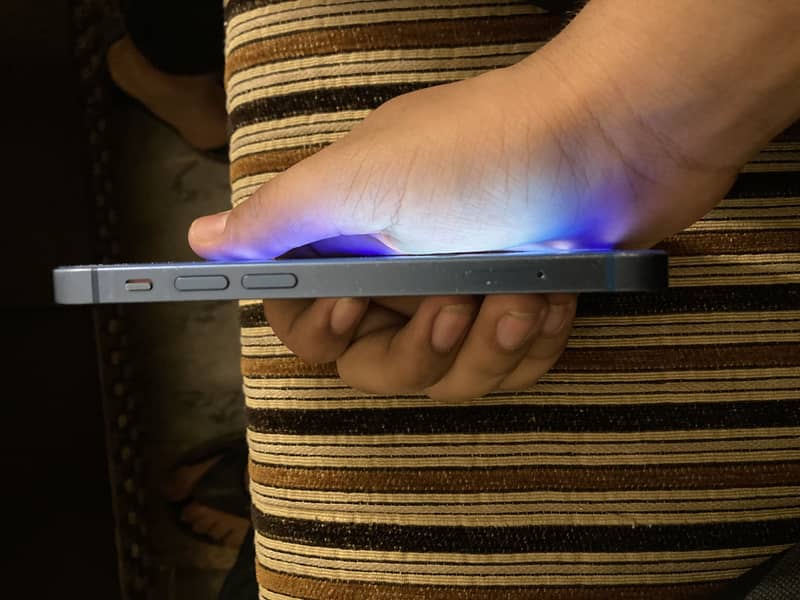 Apple iPhone 13 mini 2