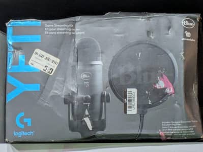 Blue Yeti USB Microphone streaming kit