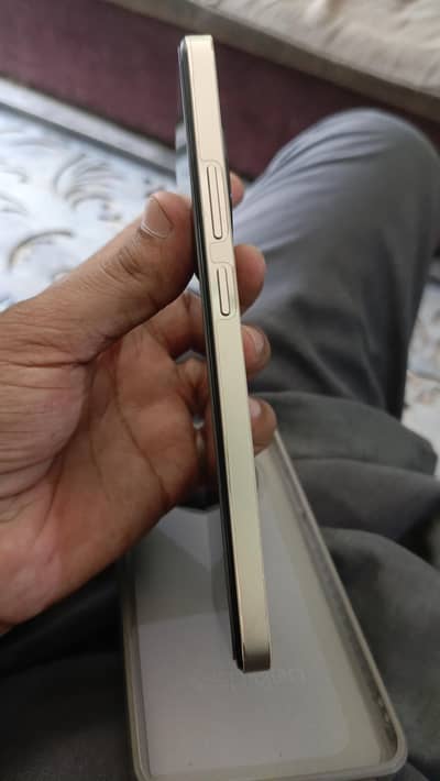 Realme 12 Plus 8+8/256 5g fix Rate