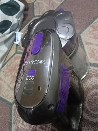vacuum cleaner for cars and portable vacuum cleaner