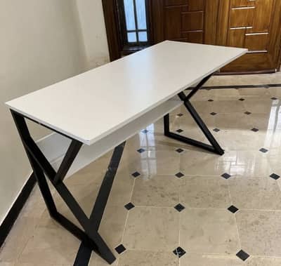 Laptop table
