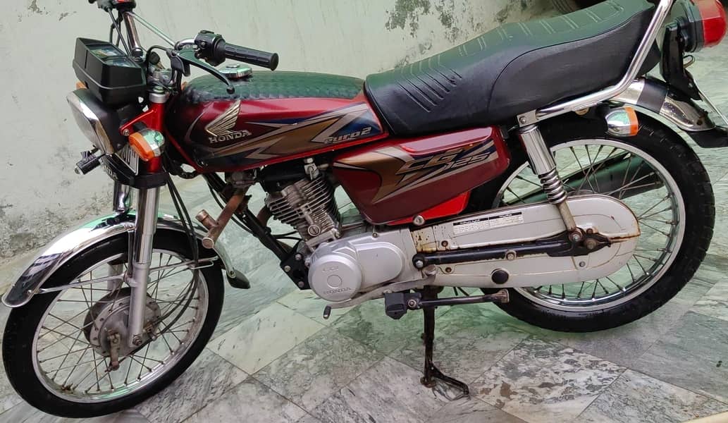 cg 125 engine never repaired/opened 4