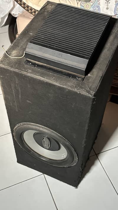 Used Alpine amp 2 channel with bass tube / Boschman woofer