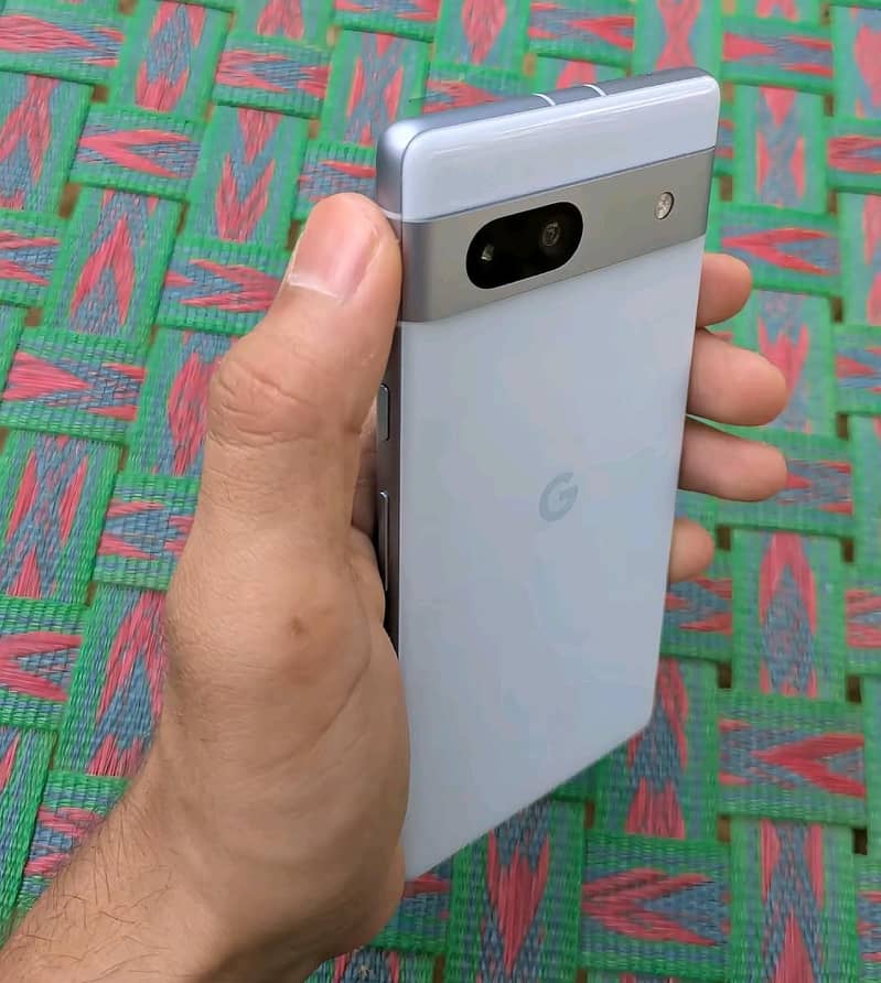 Google Pixel 7a 1