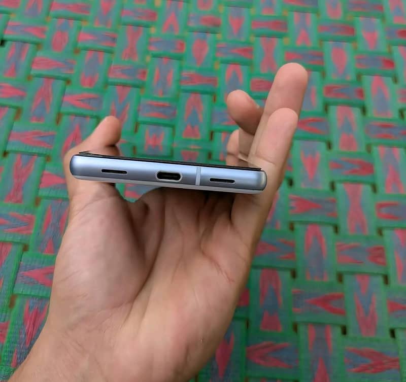 Google Pixel 7a 4