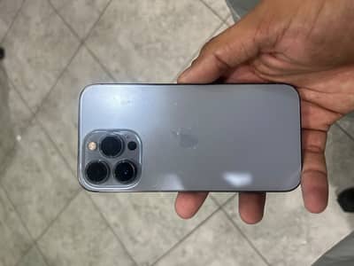 Apple iPhone 13 Pro
