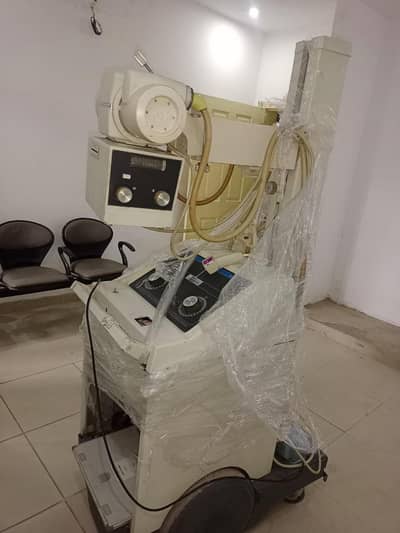 X-Ray Machine in Good condition