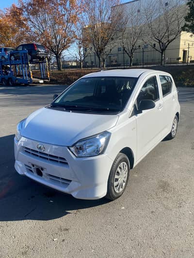 Daihatsu Mira 2023