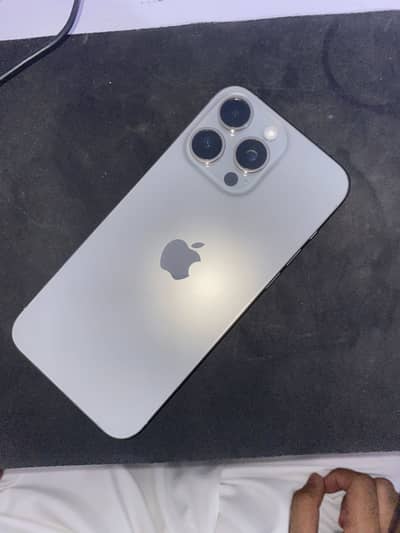Apple iPhone 15 Pro Max