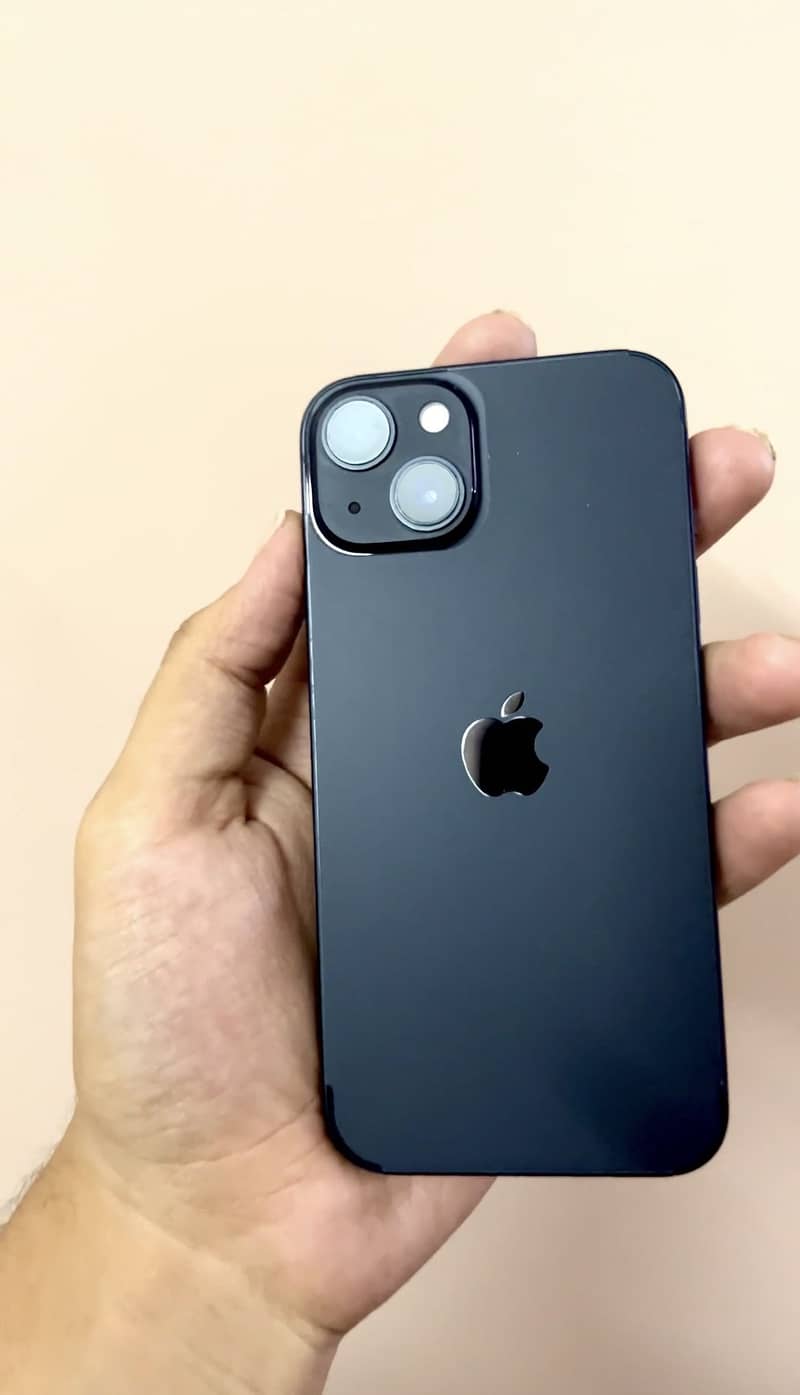 Apple iPhone 13 3