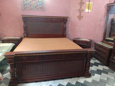 Solid Wood Bed Set with Dressing Table