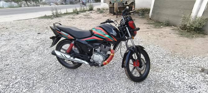 Honda CB 125f