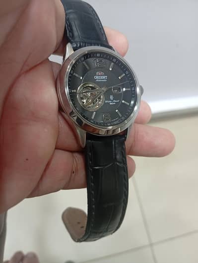 orient golden eye air watch