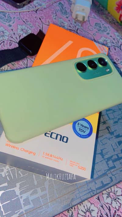 Tecno 40 pro plus