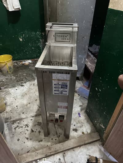 8 liter frier onlu one month use