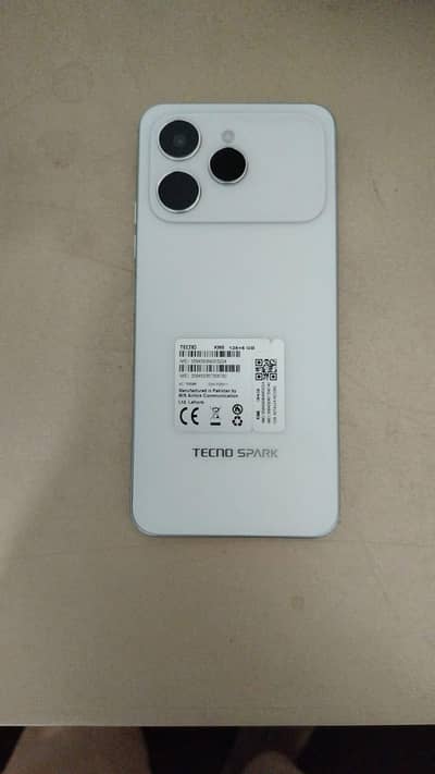 Tecno spark 40
