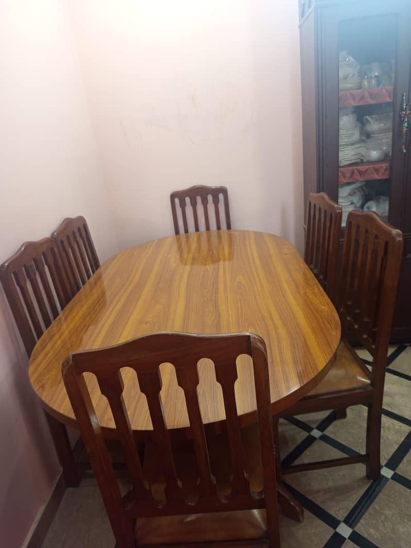 solid wooden dining table 1