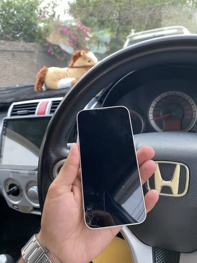 iPhone 13 mini