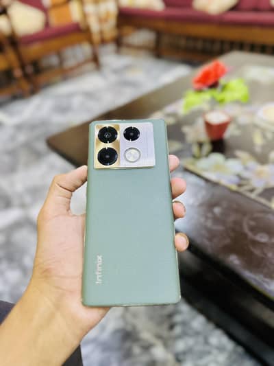 Infinix Note 40 Pro