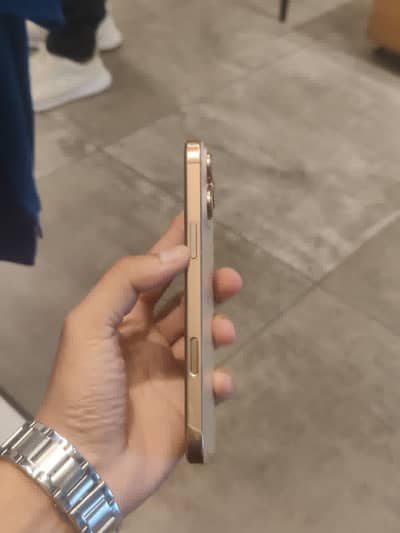 Iphone 16pro max Non pta Jv