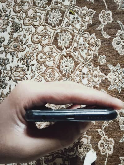INFINIX HOT 10