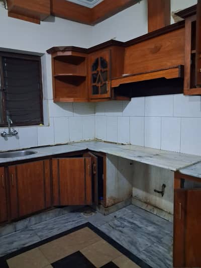 5 marla duble story house for rent