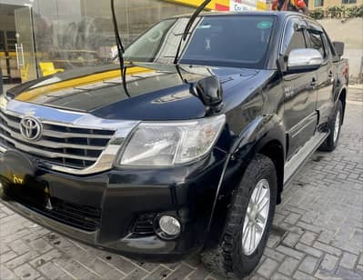 Toyota Hilux vigo champ 2012
