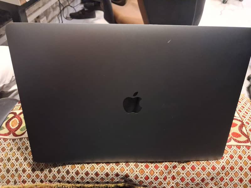 Mac book pro 2016 3