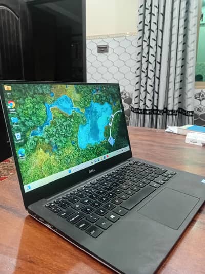 Dell XPS | Core i5 6th Gen | 8GB RAM | Windows 11 Pro