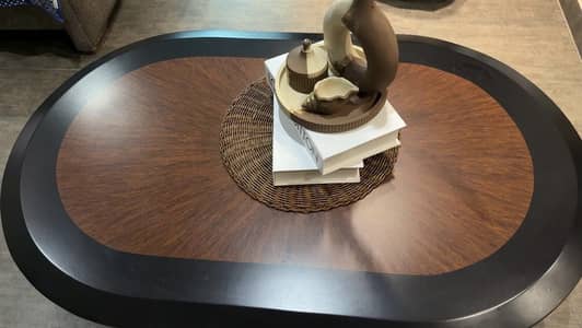 IdealWood Centre Table in Top Condition