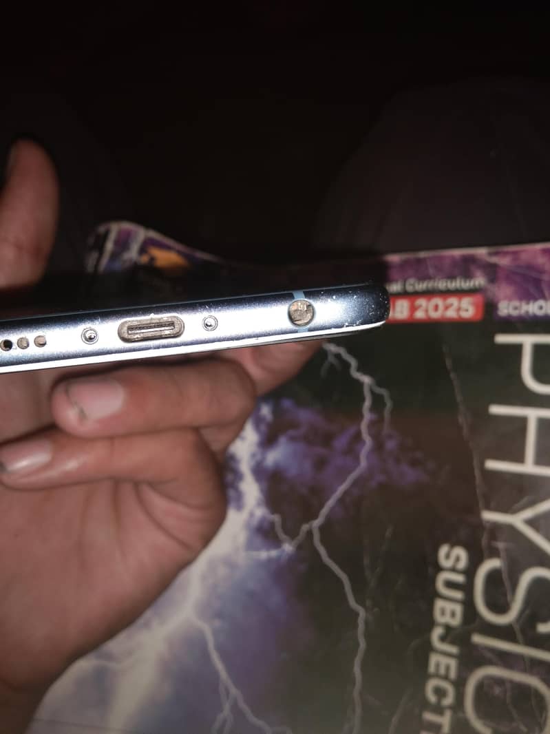 Huawei Nova 2 Plus 0