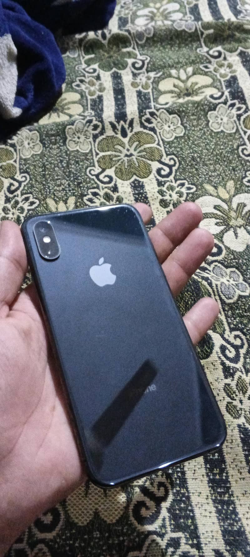 iphone XS 1