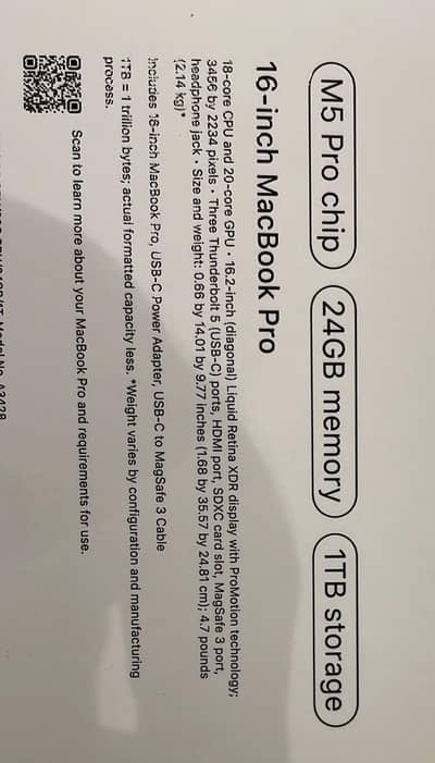 Mac book pro M5 pro chip 16 inches