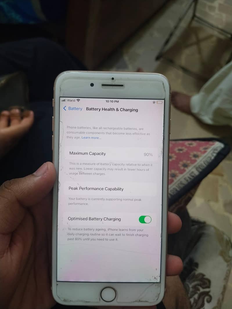 Apple iPhone 8 Plus 0