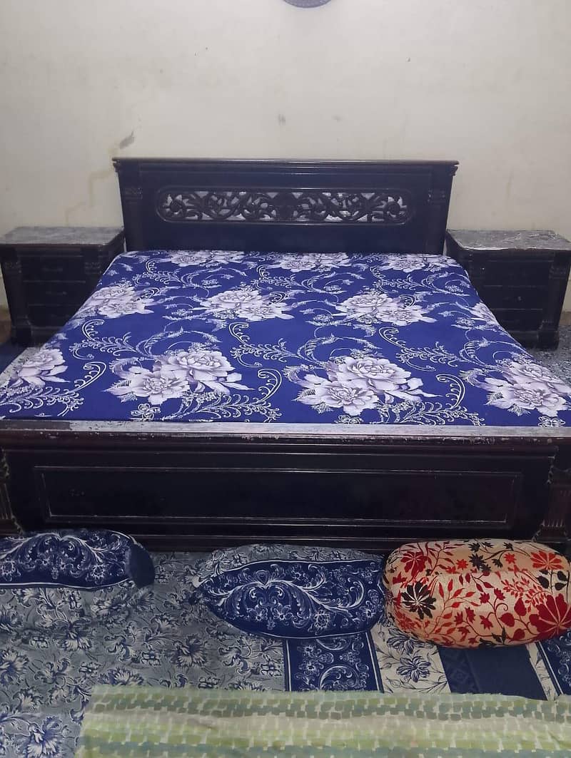 Bedroom set 0