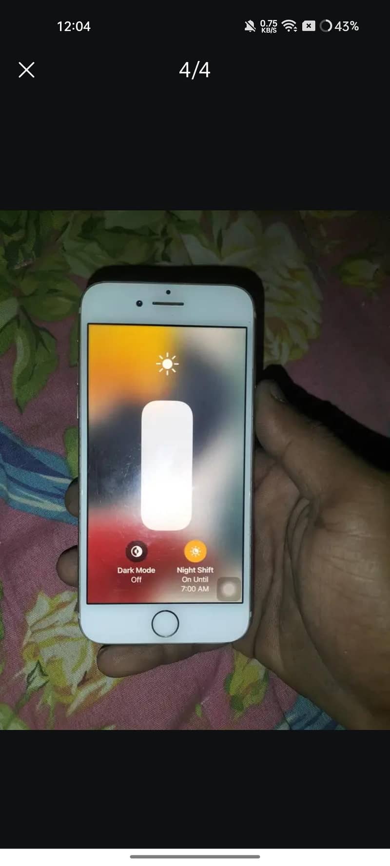 Apple iPhone 7 0