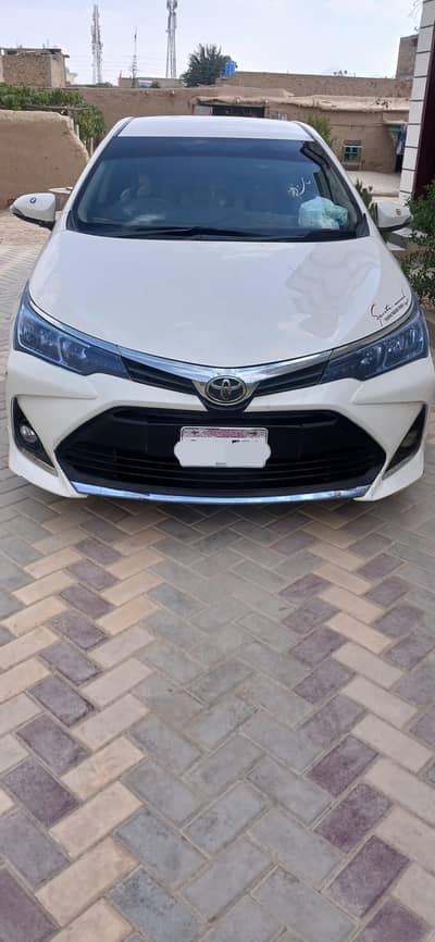 Toyota Corolla Gli  2017  convert to 2021