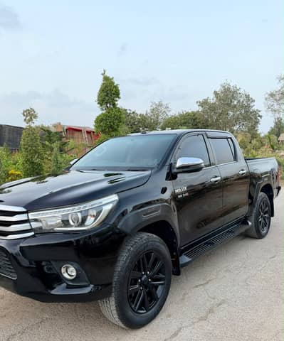 Toyota Hilux Revo v 2019 Dual ac