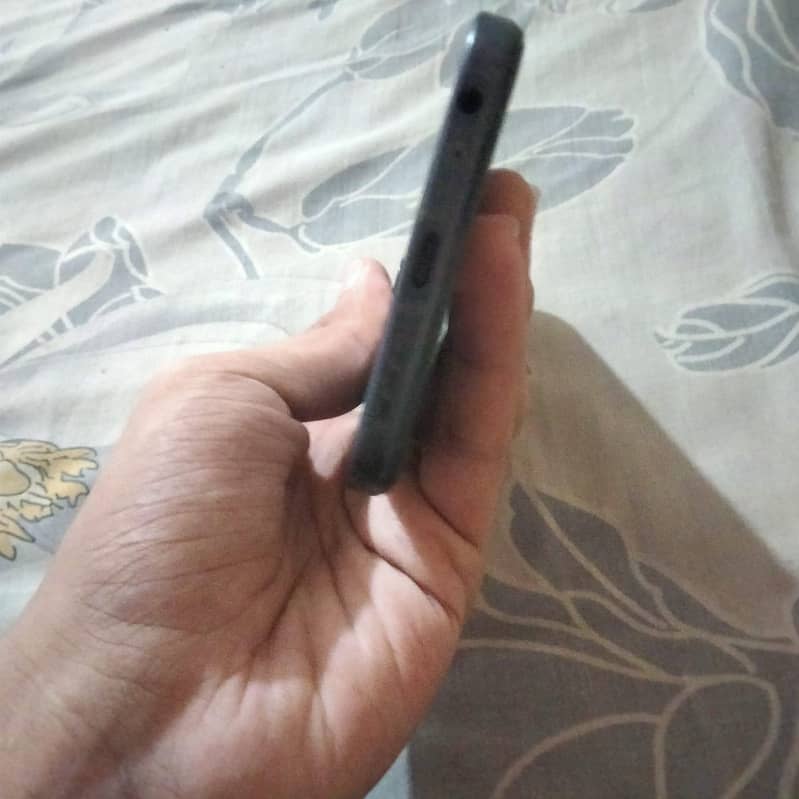 Tecno spark 40 4