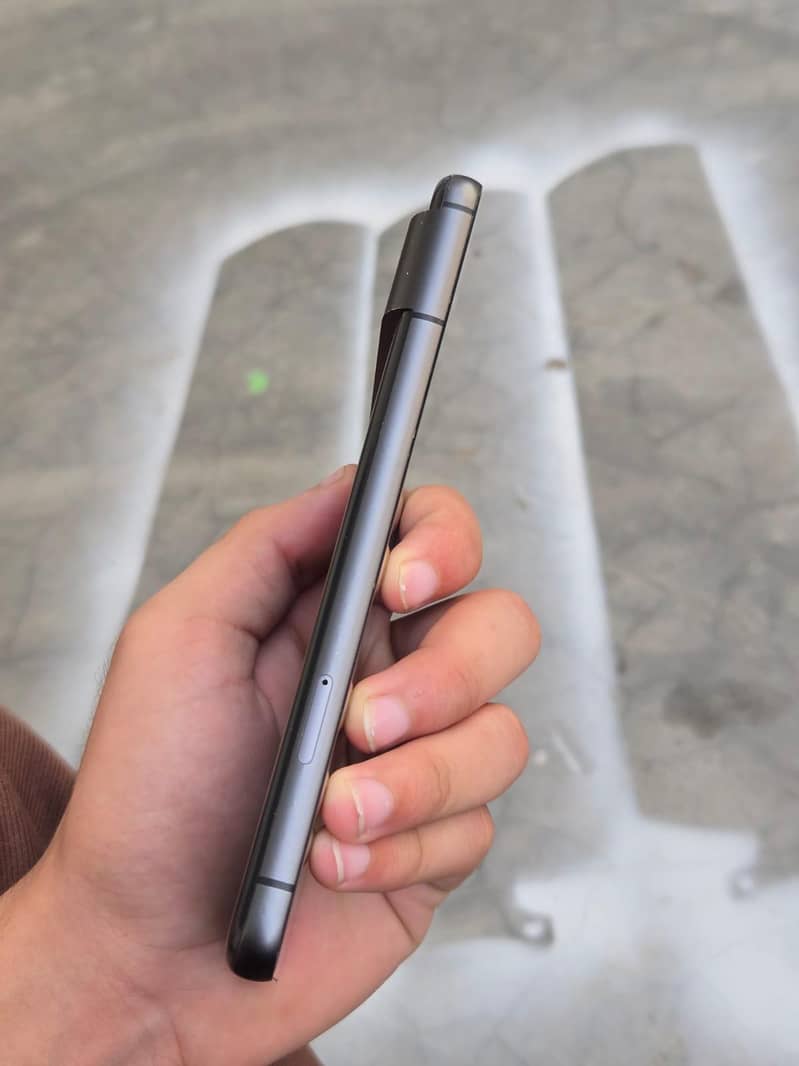 Google Pixel 8 1