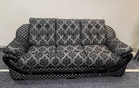 7 seater Sofa with centre Table