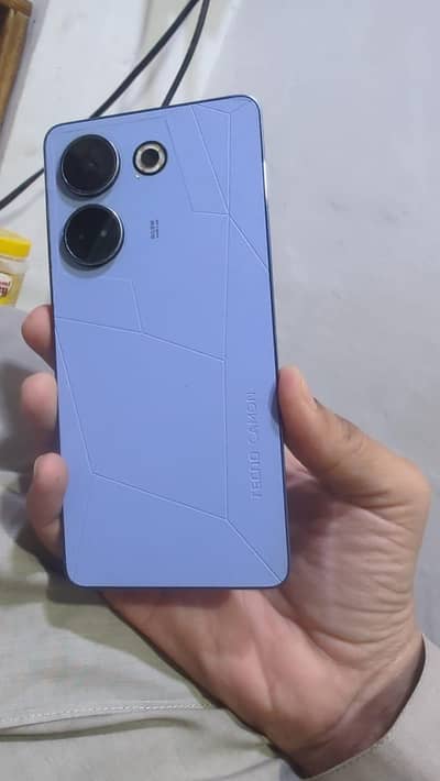 Tecno CAMON 20