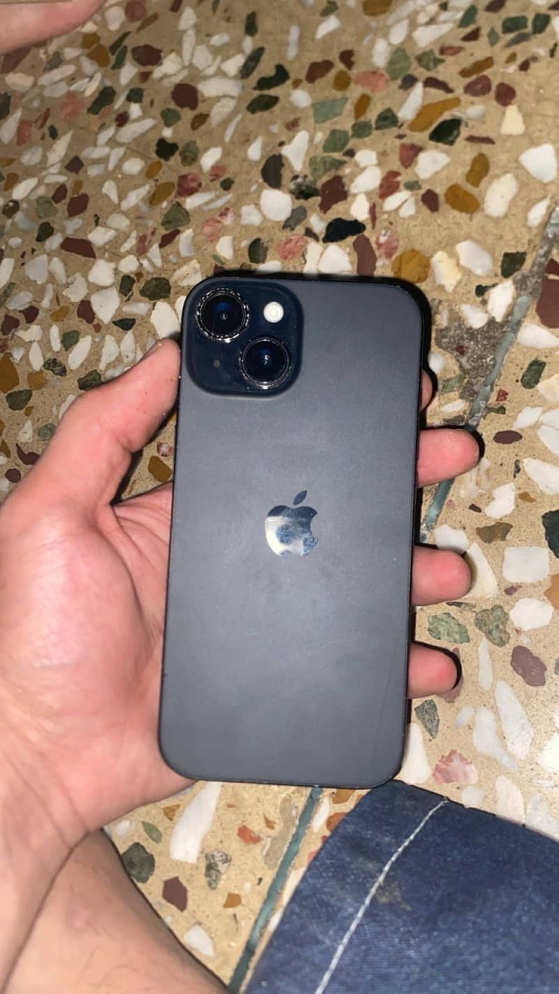 Apple iPhone 15 1