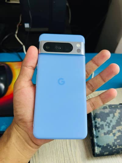 Google Pixel 8 Pro