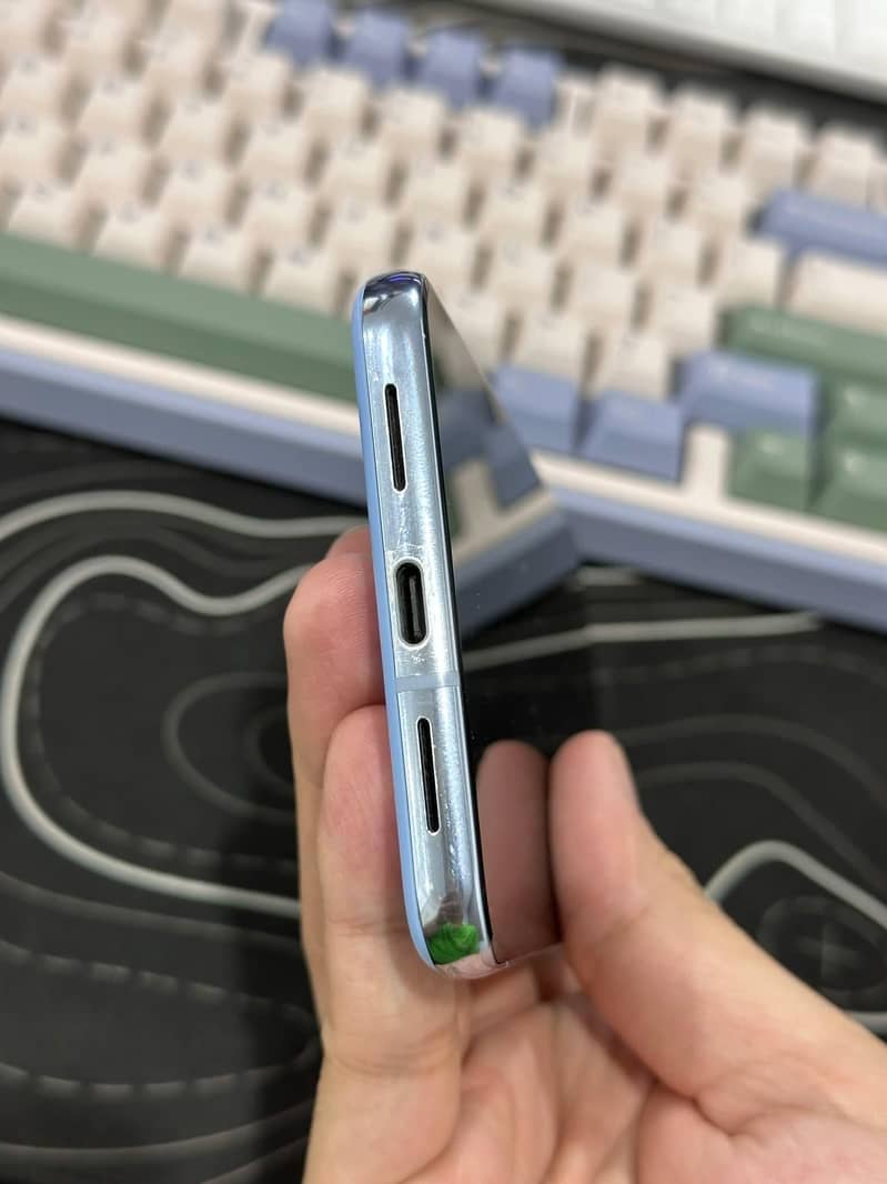 Google Pixel 8 Pro 4