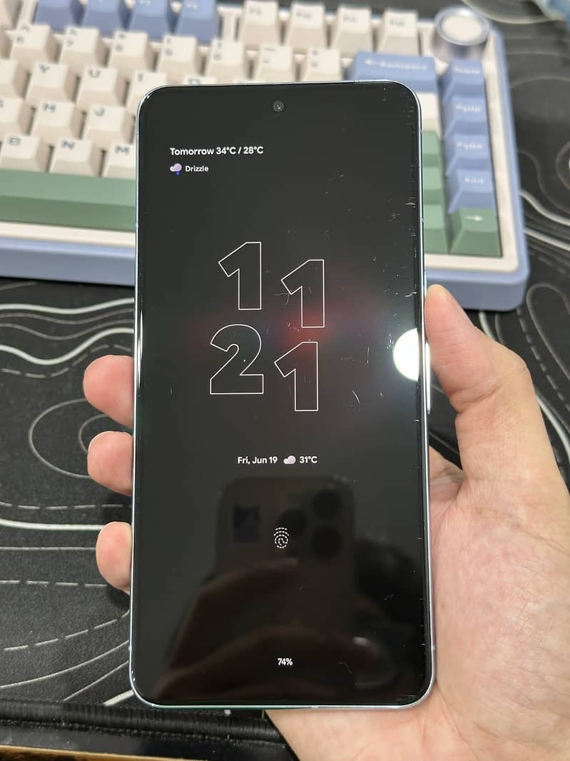 Google Pixel 8 Pro 7