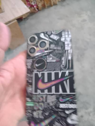Apple iPhone XR converted 13 Pro Max back Break